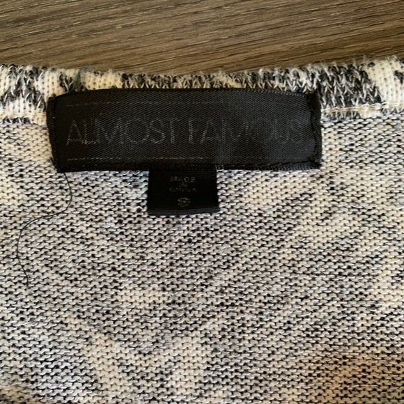 Patterned blouse - Picture 4 of 4